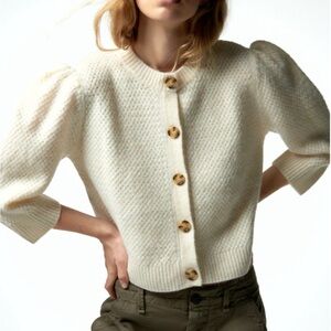 Zara Cream Button-Up Cream 3/4 Sleeve Knit Cardigan -M